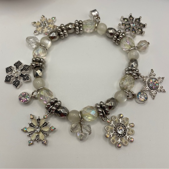 Snowflake Crystal Stretch Bracelet AB Aurora Borealis Rhinestones Linen ❄️💎 - Picture 5 of 11